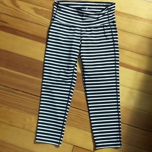 Athleta cropped leggings